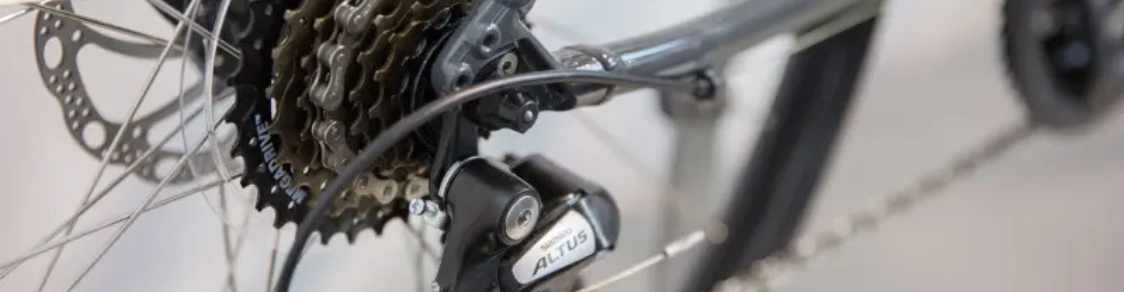 Shimano Altus scopri i gruppo trasmissione Shimano e le loro