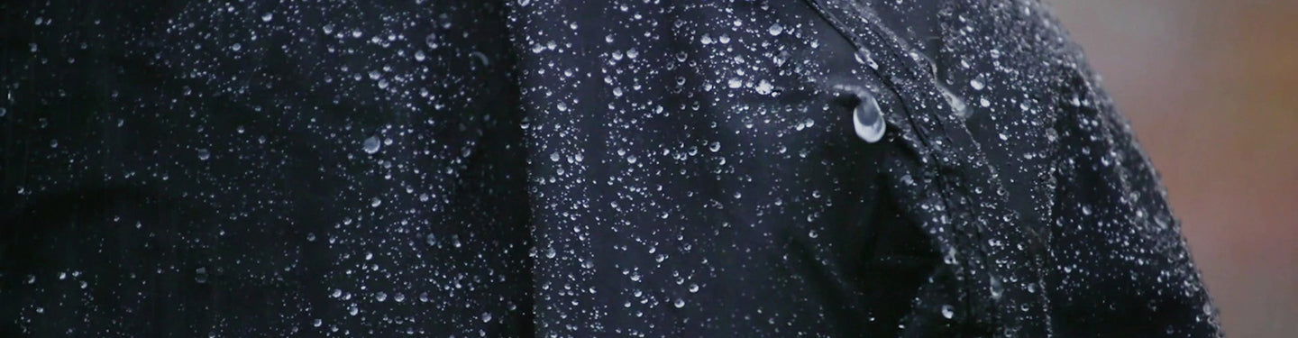 Hooodie Cape cycliste anti pluie noir avec fenêtre transparente