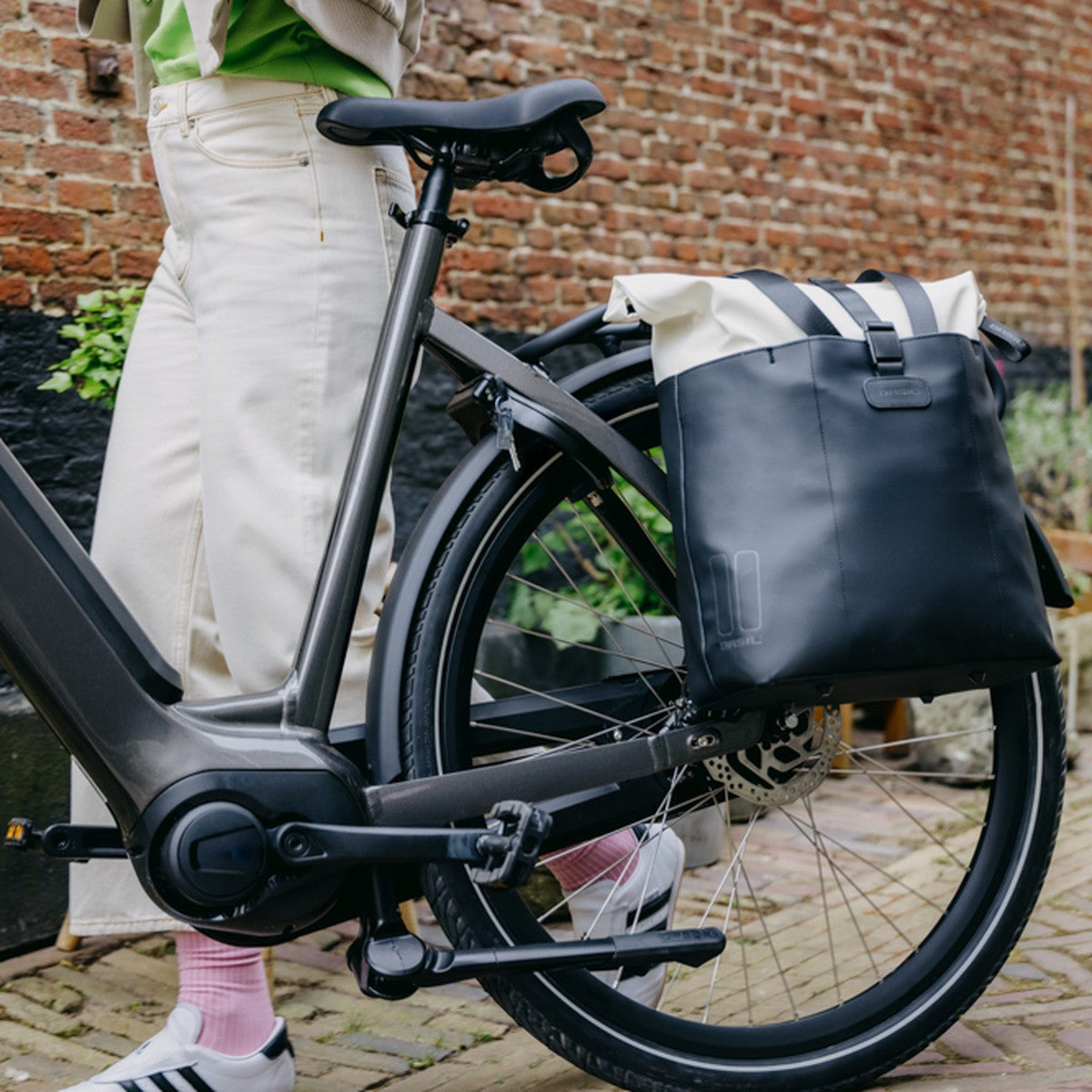 Basil Move Trunkbag au meilleur prix sur Basil Move Trunkbag au meilleur prix sur