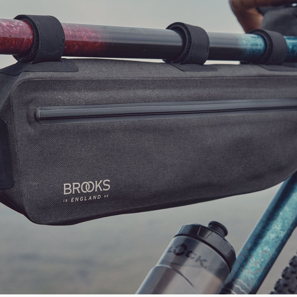 kabel durch fahrradrahmen ziehen youtube Brooks Scape Tasche auf wasserdichtem Fahrradrahmen Frame Bag 3L