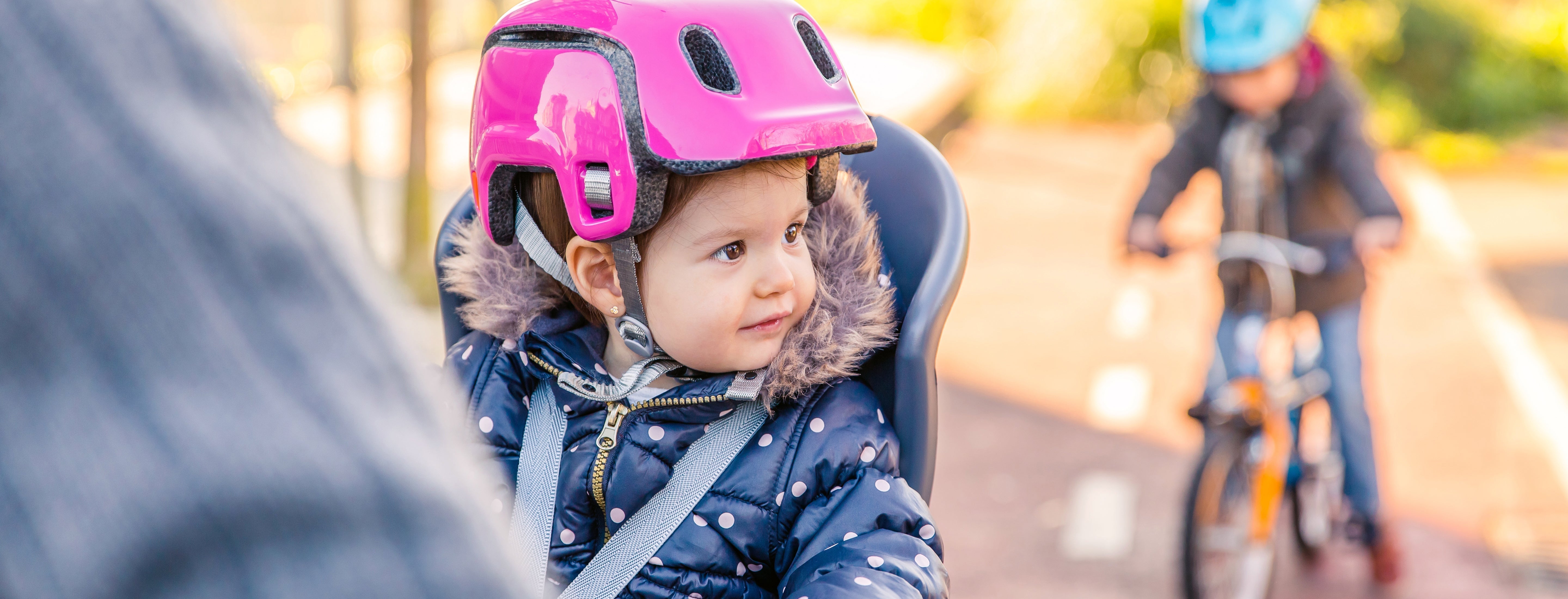 Vélo transport enfant : quel système de portage choisir sur un longtail selon l’âge ?
