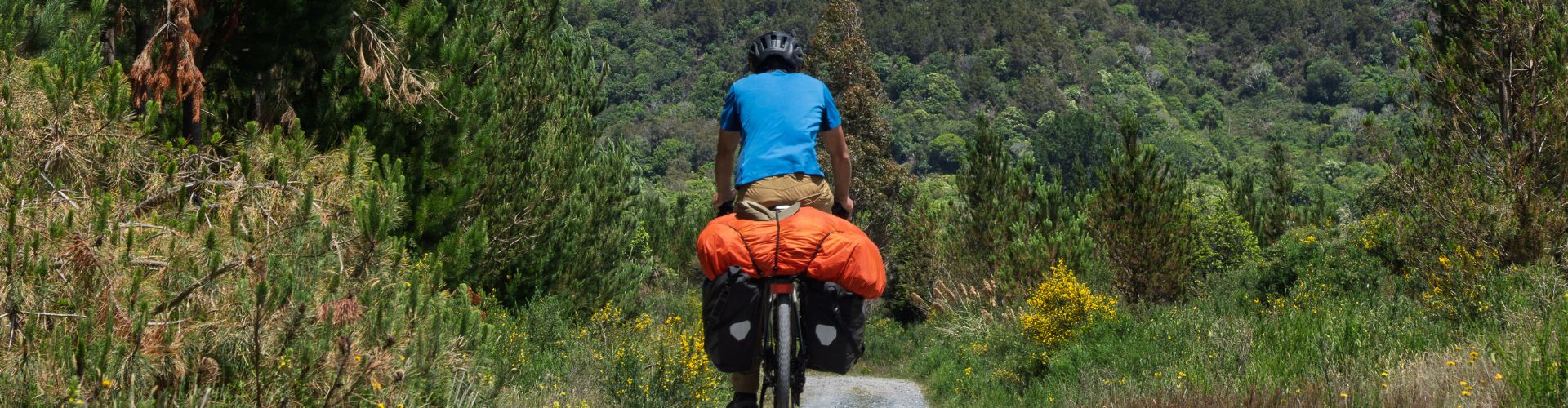 cycliste en bikepacking