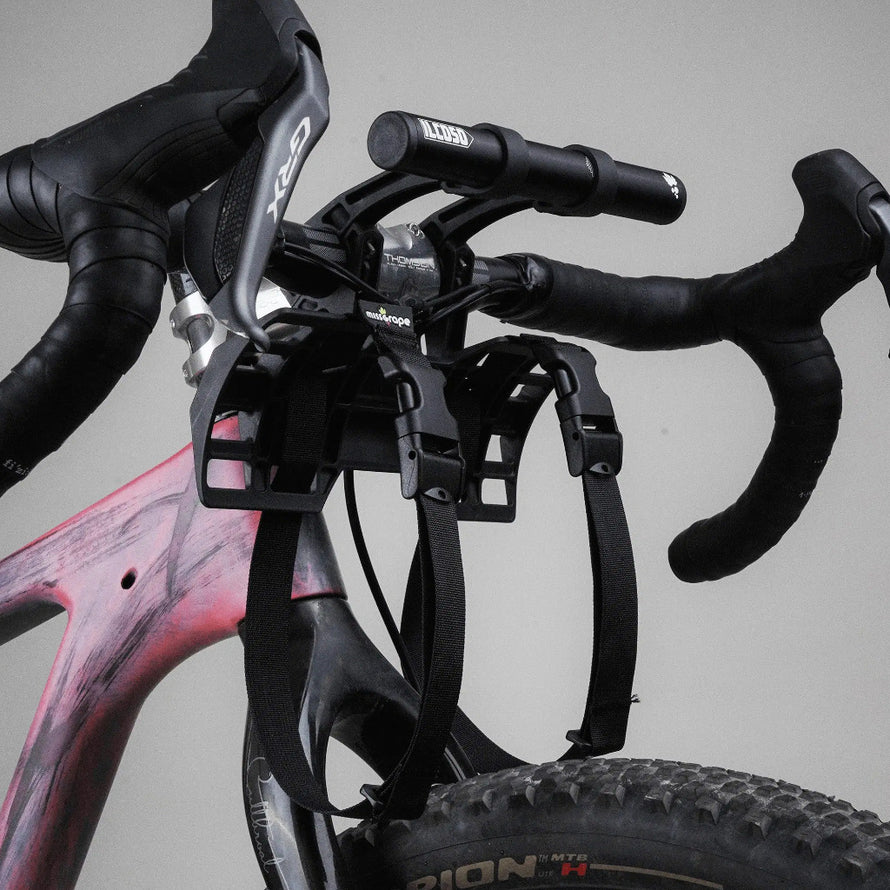 Support de sacoche de cintre ilcoso Miss Grape front detail