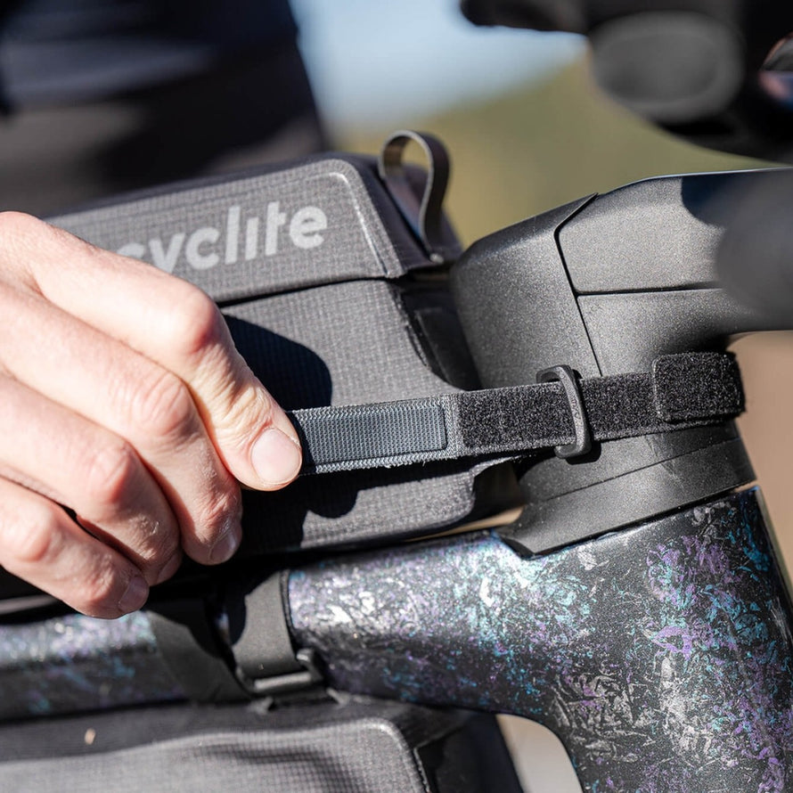 Sacoche velo Cyclite Top Tube 03 de 77 avec fixation velcro noire pour cadre de velo
