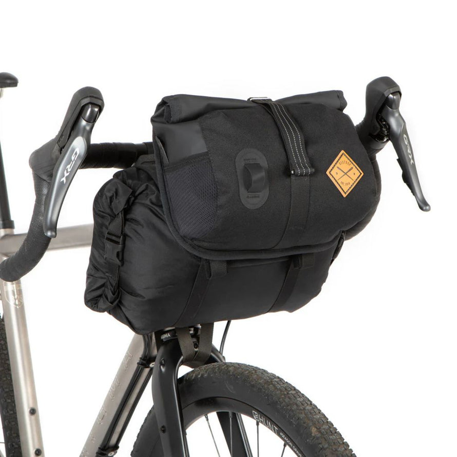 Sacoche guidon étanche Restrap Bar Bag Holster 14L – Bikepacking