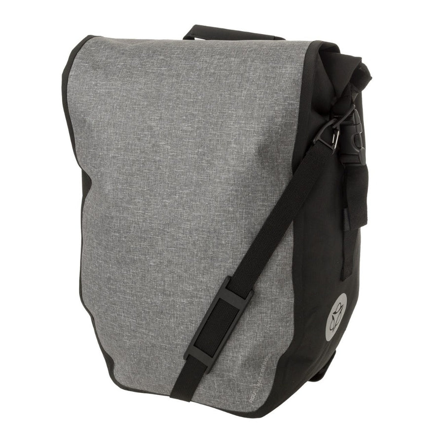 sacoche vélo simple  porte bagage Agu clean shelter vue fermée