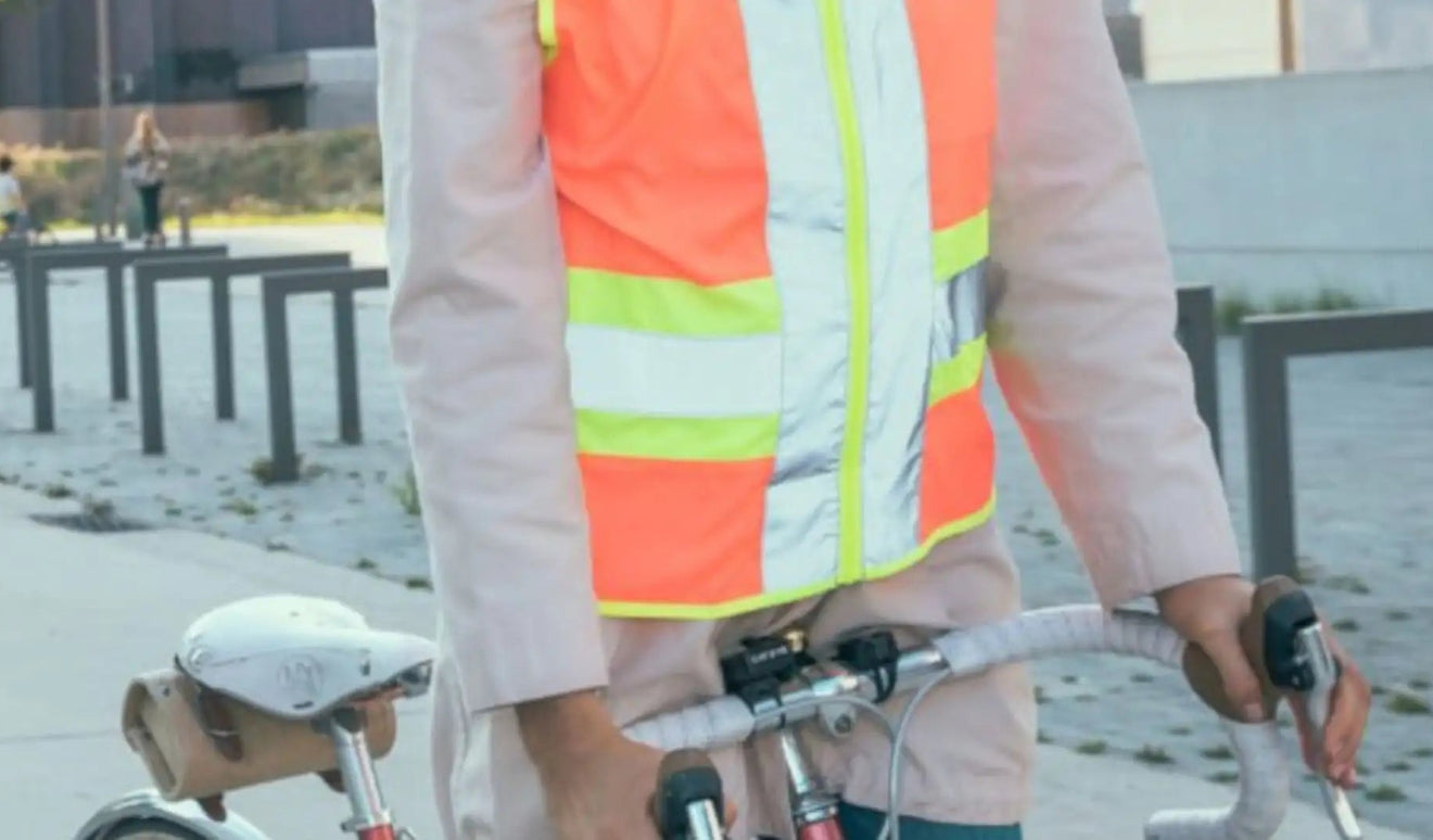 Choisir son matériel de signalisation à vélo