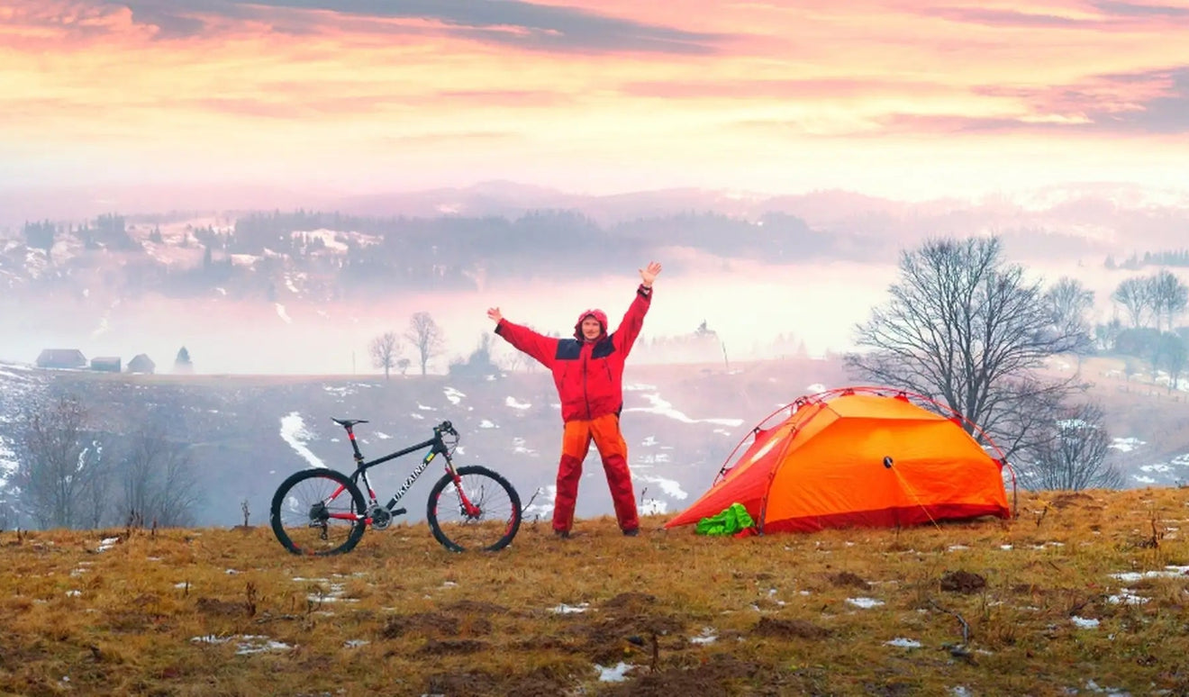 Comment bien choisir sa tente vélo pour un bivouac ?