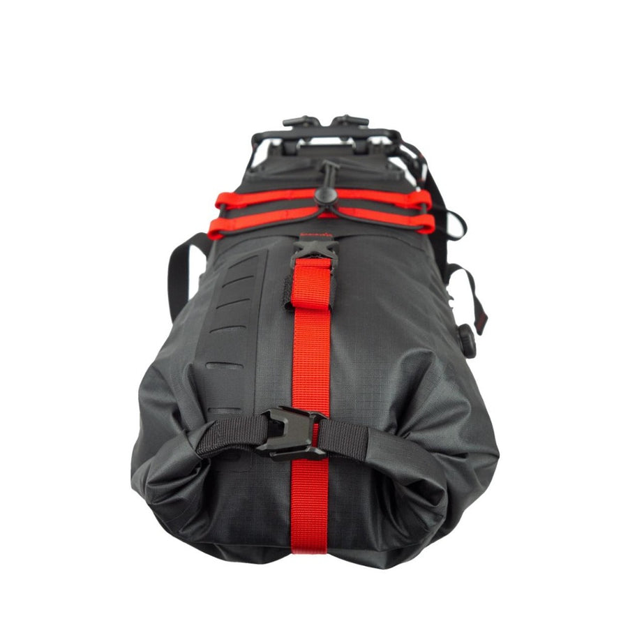 Sacoche de selle Revelate Design Spinelock vue de l'arrière