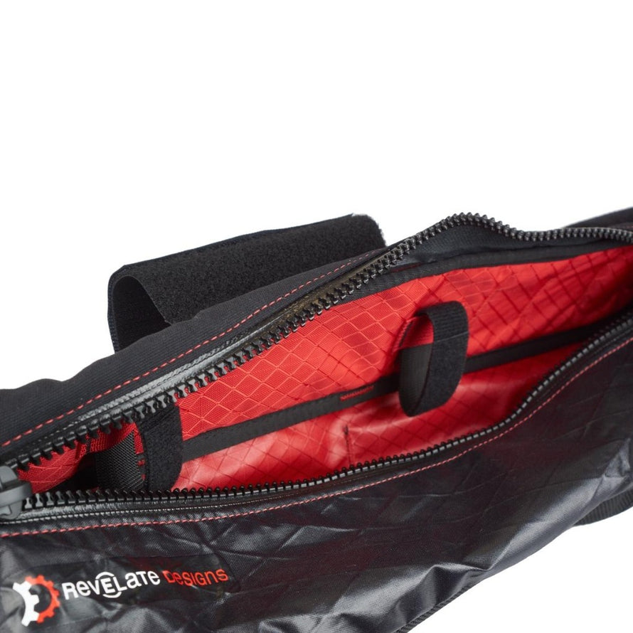 Sacoche de cadre Revelate Design Tangle frame bag 3-6L grande poche avec velcro pour pompe