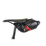 Sacoche de selle Revelate Design Shrew 2.5L sur une selle