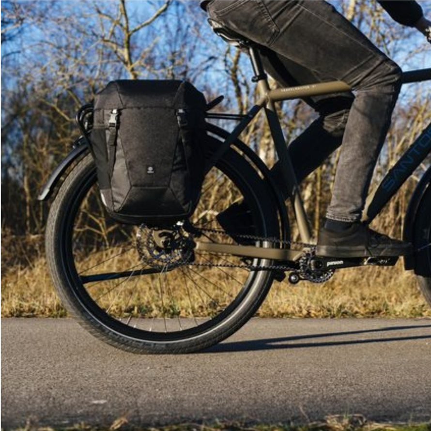 Sacoche simple arrière DWR Performance 17L AGU #5