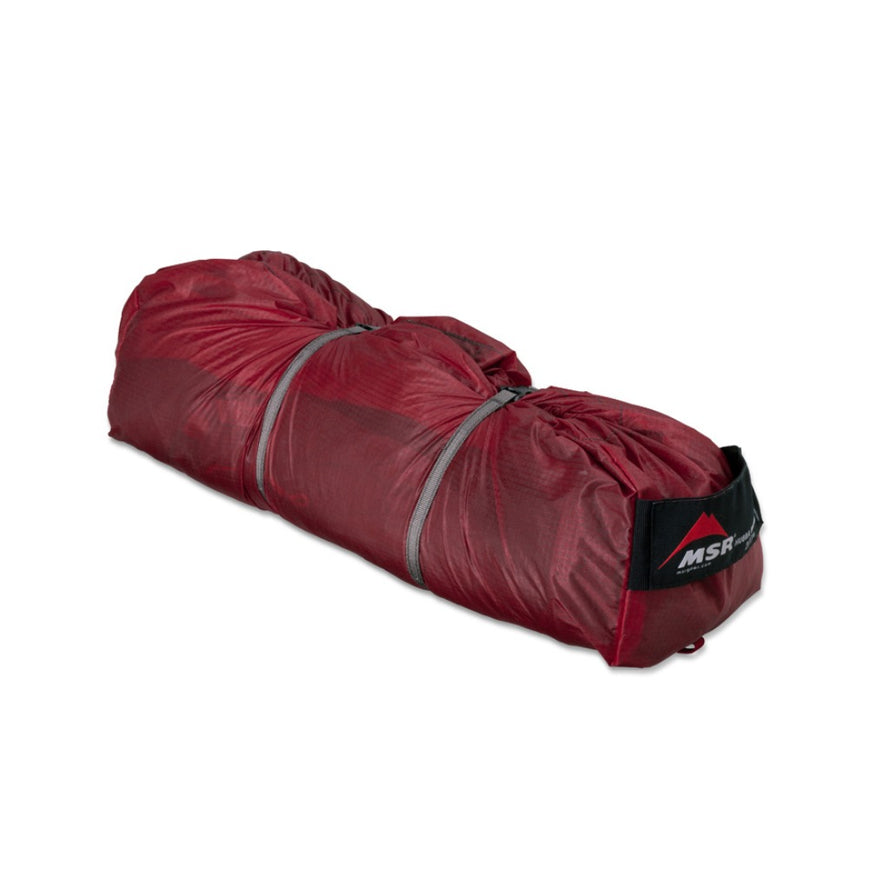 Tente MSR de bikepacking 2 personnes Hubba Hubba NX repliée dans son sac