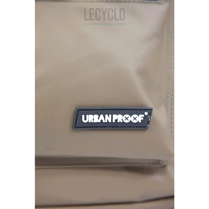 sacoche vélo convertible en sac à dos Cargo Backpack Urban Proof vidéo