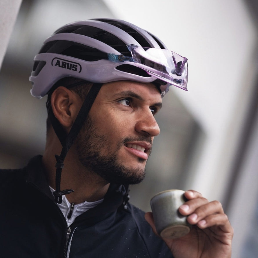 Casque velo ABUS AirBreaker 2.0 aerodynamique avec confort et ventilation innovante pour cyclistes exigeants