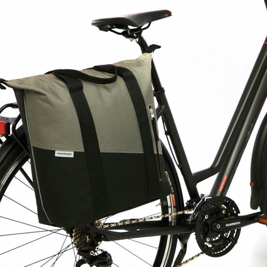 Sacoche vélo porte-bagages réfléchissante Oslo Shopper 24L New Looxs