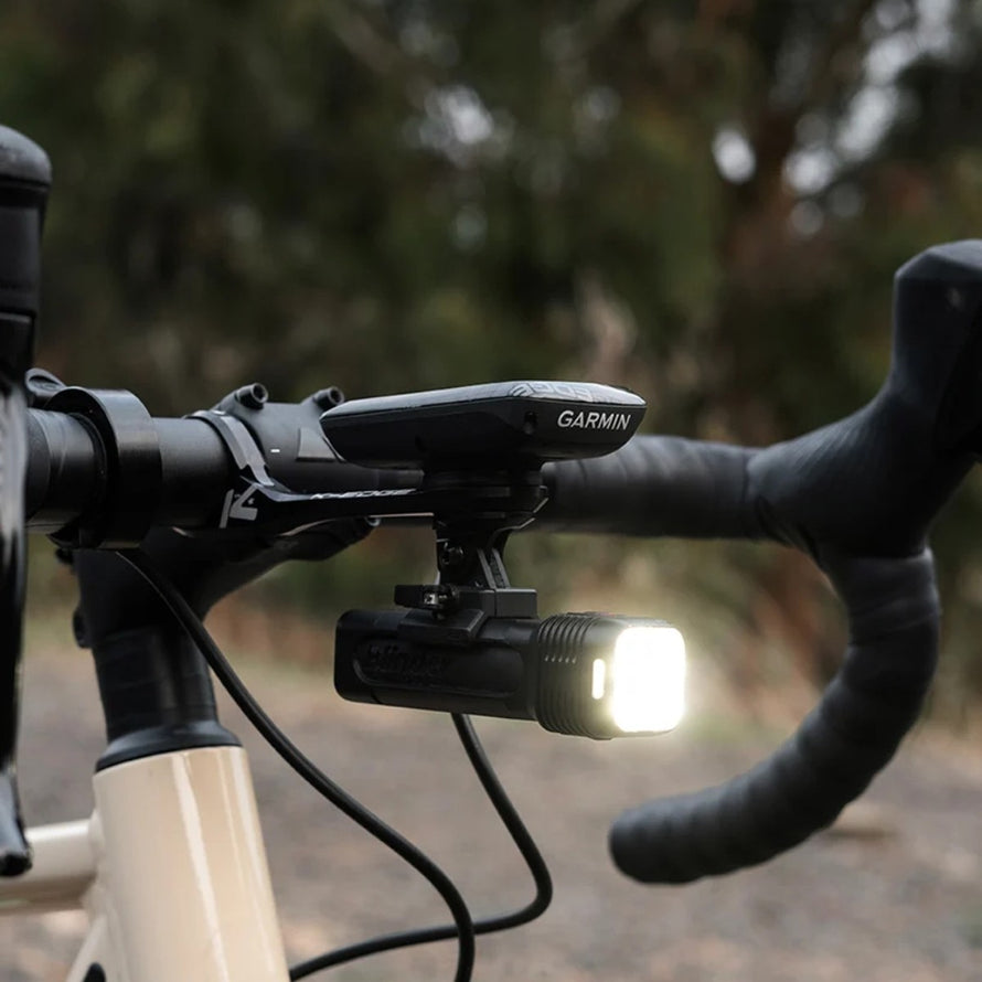 Adaptateur GoPro Knog Blinder pour fixation lumière vélo sur guidon compatible caméras sportives