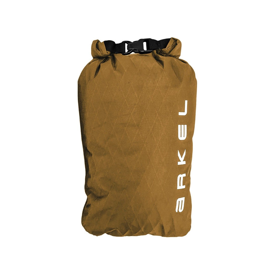 Sacoche roulée étanche Arkel Pack Bikepacking 34,5 L pour protéger vos affaires en bikepacking