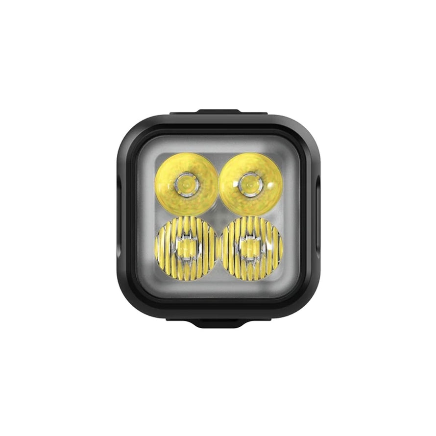Lampe avant vélo Knog Blinder Pro 700 puissante et rechargeable USB-C pour une visibilité maximale