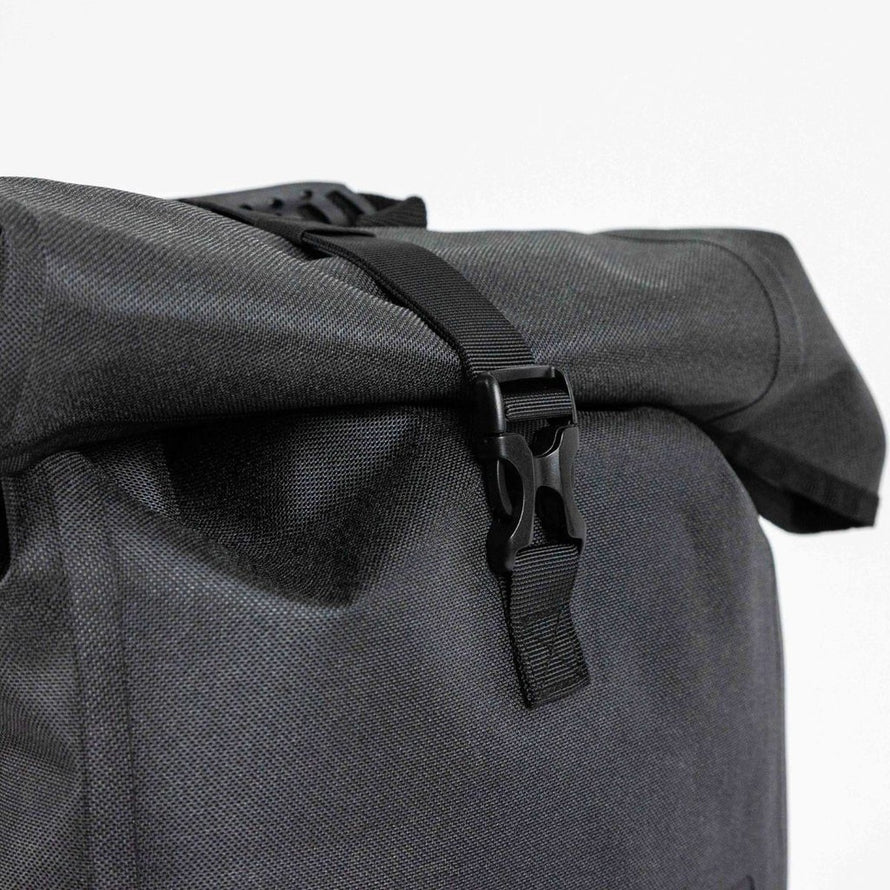 Sac a dos et sacoche velo Badawin Nyx 3-en-1 noir avec systeme de fermeture securise et materiaux durables