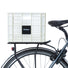 Caisse vélo Basil Crate blanche compacte pour porte-bagages, pratique et légère pour transport urbain