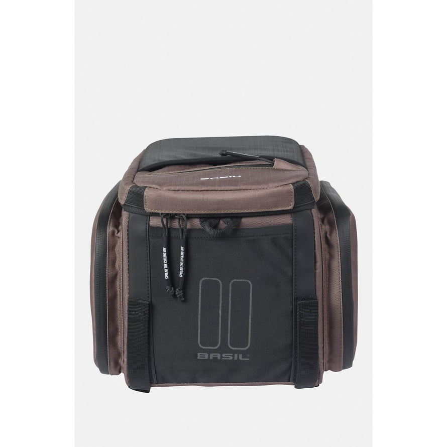 Sacoche vélo Basil Move Trunkbag 10-26L marron compatible porte-bagages MIK, modulable et robuste pour vélo urbain