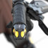 Clignotants velo Busch Muller Turntec T2 a batterie montes sur guidon de velo pour plus de securite
