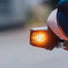 Clignotants velo Busch Muller Turntec T2 avec lampe allumee pour signaler les directions a velo