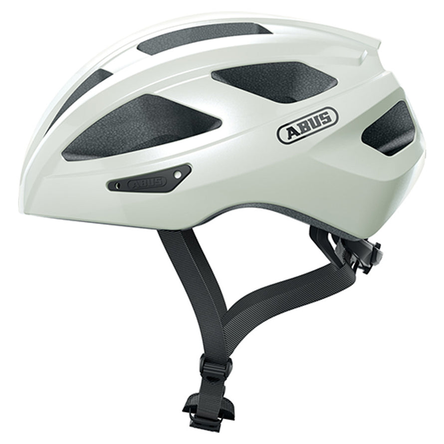 Casque aéro vélo, faut-il en acheter un Casque aéro vélo, faut-il en acheter un