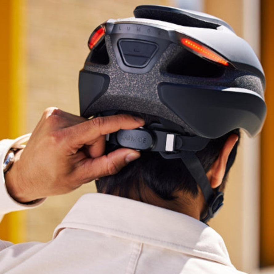 Serrage casque Lumos MIPS