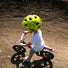 Casque enfant vélo Hourra MET camouflage jaune fluo, sécurité optimale pour enfants de 1 à 7 ans