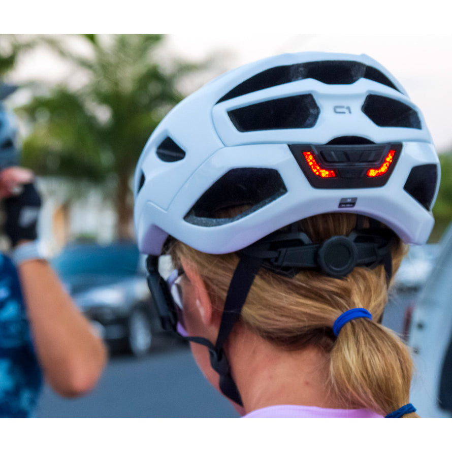 Casque vélo route connecté à LED C1 Sena