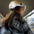 Casque vélo Overade Life avec visière transparente et clignotants LED pour sécurité et confort urbain femme