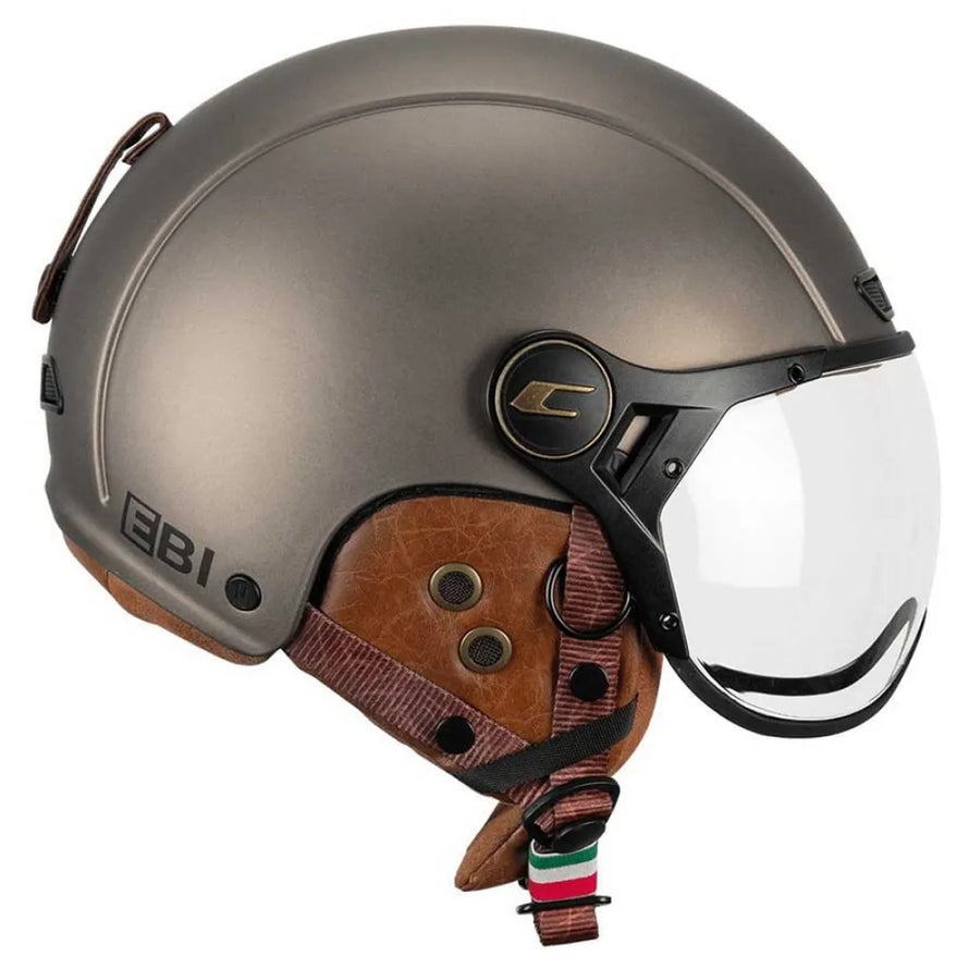Casque vélo vintage CGM EBI modèle 20 avec visière, design rétro et protection confortable pour cyclistes urbains