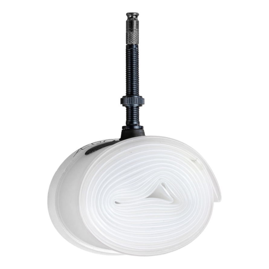Chambre a air Schwalbe Aerothan 700 pour velo gravel avec valve Presta 40mm ultra legere et design blanc