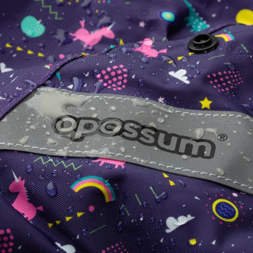 Logo réfléchissant Opossum sur housse thermique Magic licorne, visibilité renforcée à vélo