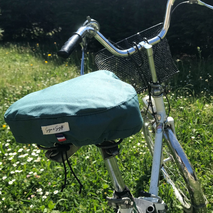 couvre selle suzon et suzette vert thym