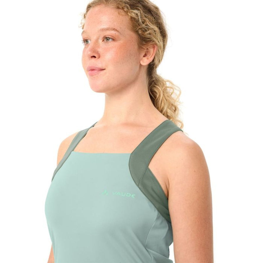 Debardeur velo femme Vaude Matera vert avec poches, tissu technique et coupe ajustee pour cyclisme confort