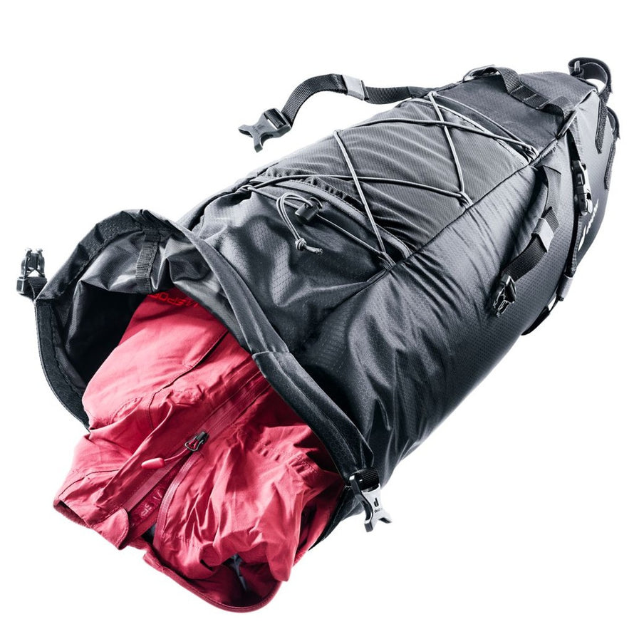 Sacoche de selle etanche 16L Deuter Mondego, robuste et compacte pour bikepacking et aventures a velo