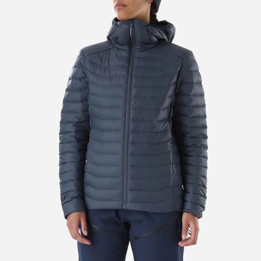 Doudoune femme Millet Evole Light 700HD bleue avec capuche, chaude et légère pour le vélo en extérieur