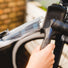 Nettoyage du cadre de velo avec la brosse Dynamic Soft Washing Brush pour un lavage delicat et efficace