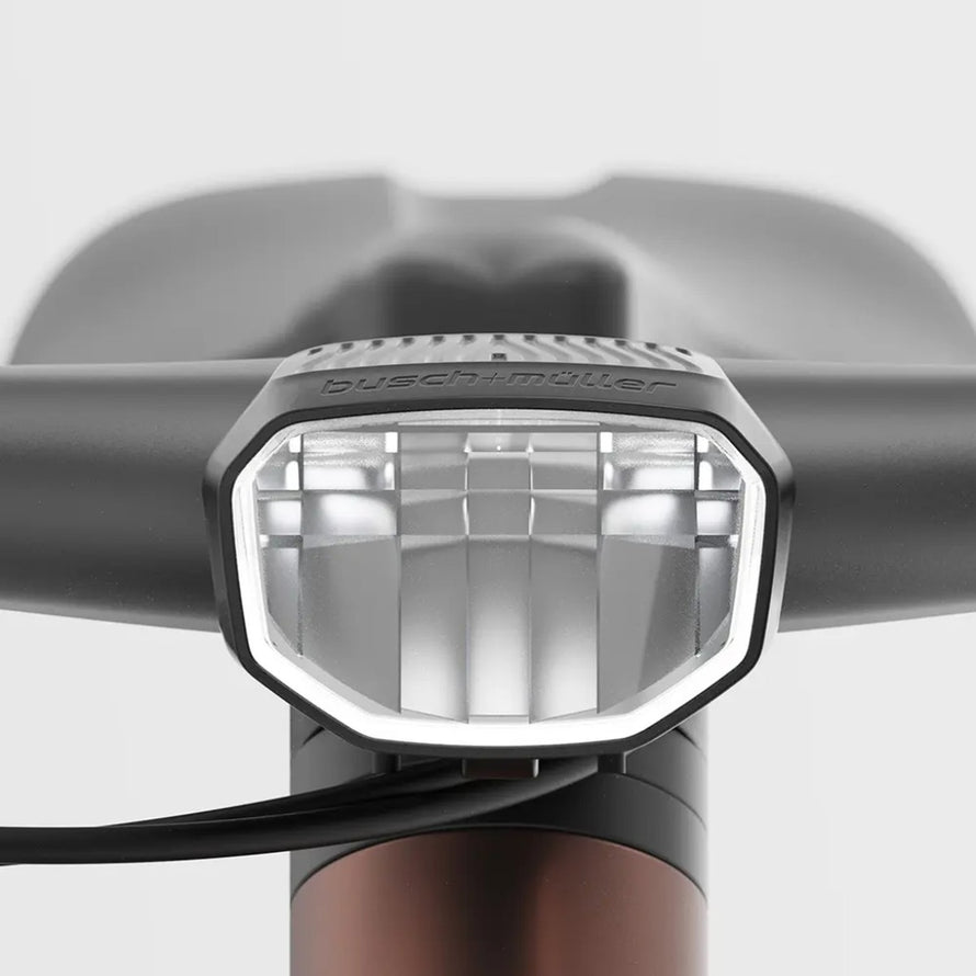Eclairage avant pour vélo électrique Busch and Muller modèle Briq-M avec design moderne et lumineux