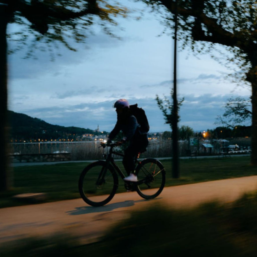Zefal Supervision F200 éclairage avant blanc pour vélos en milieu urbain