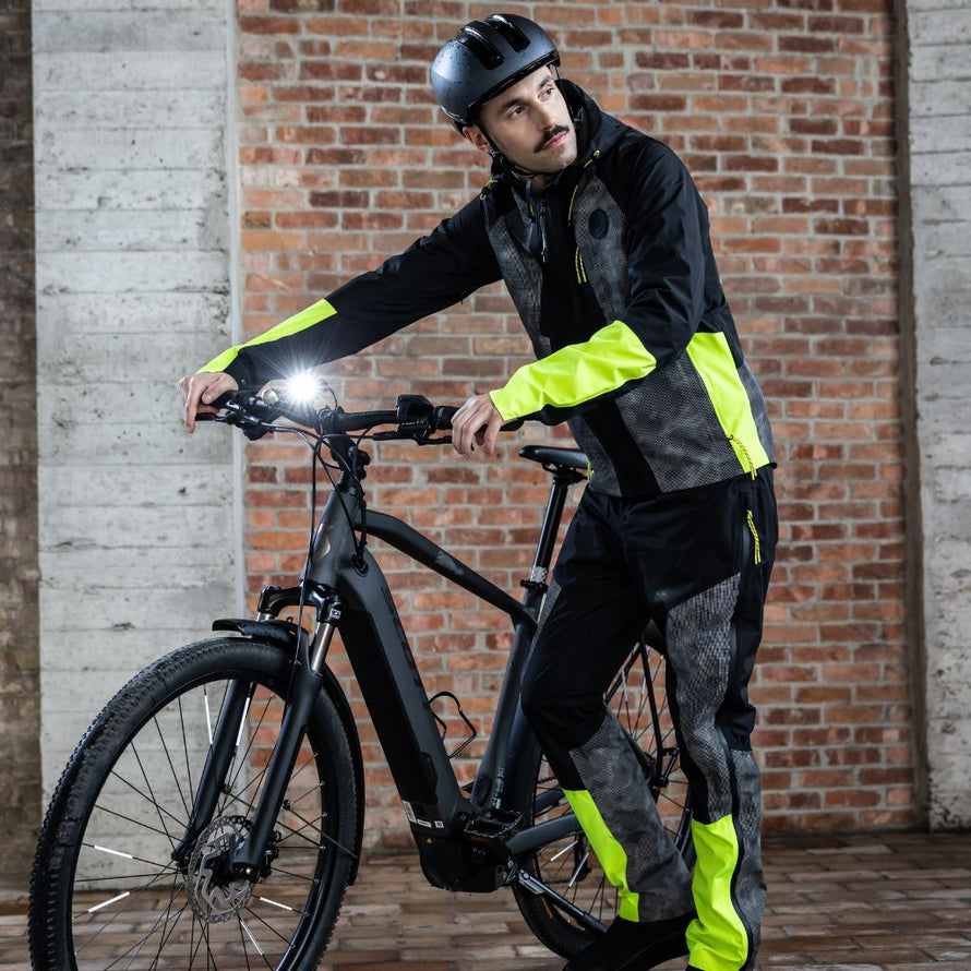 Ensemble imperméable et réfléchissant Wowow pour le vélo, technique unisexe assurant confort et visibilité par temps humide.