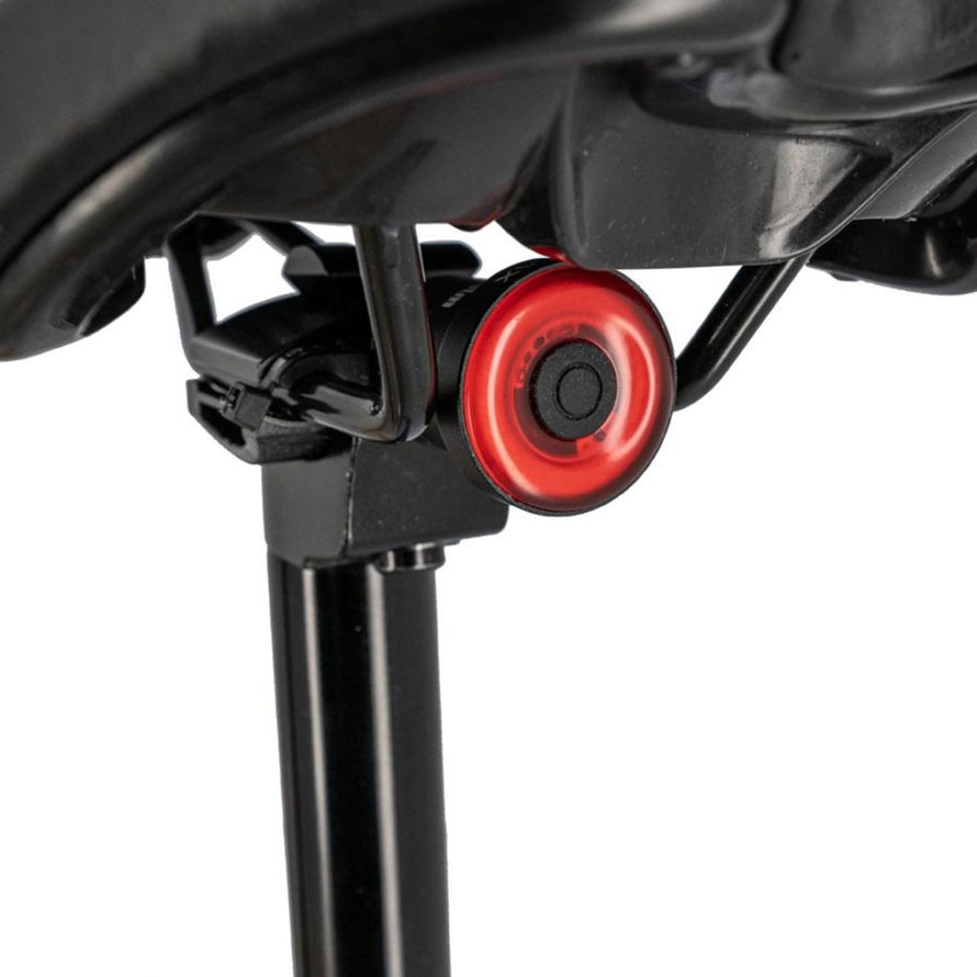 Feu arriere LED Kheax Nunki 30 lumens pour velo avec fixation sous selle et recharge USB