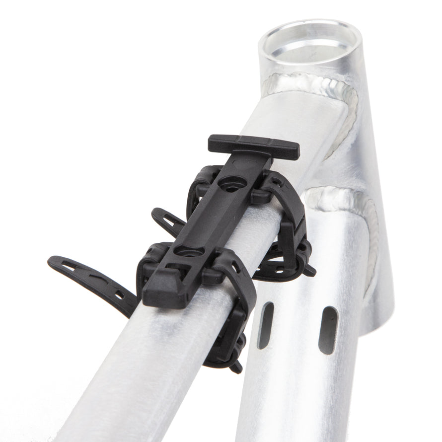 Système de fixation Ortlieb pour sacoche toptube #4