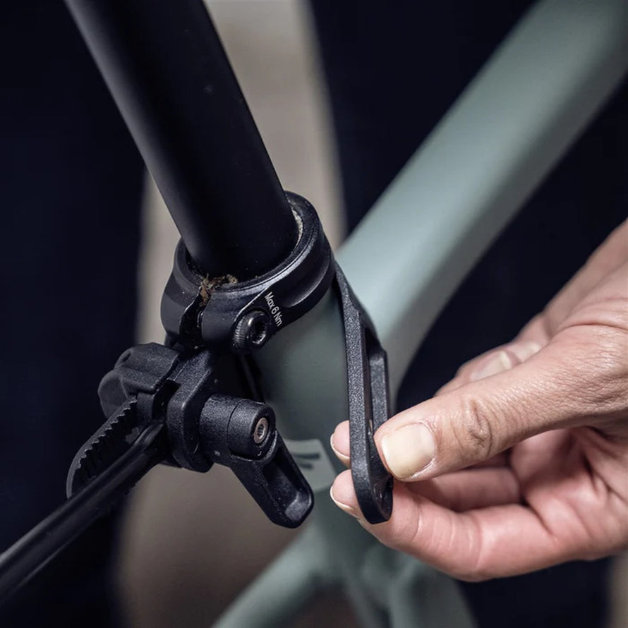 Fixation rapide porte-sacoches Ortlieb Quick Rack Light compatible systèmes QL2.1 et QL3.1 pour vélo