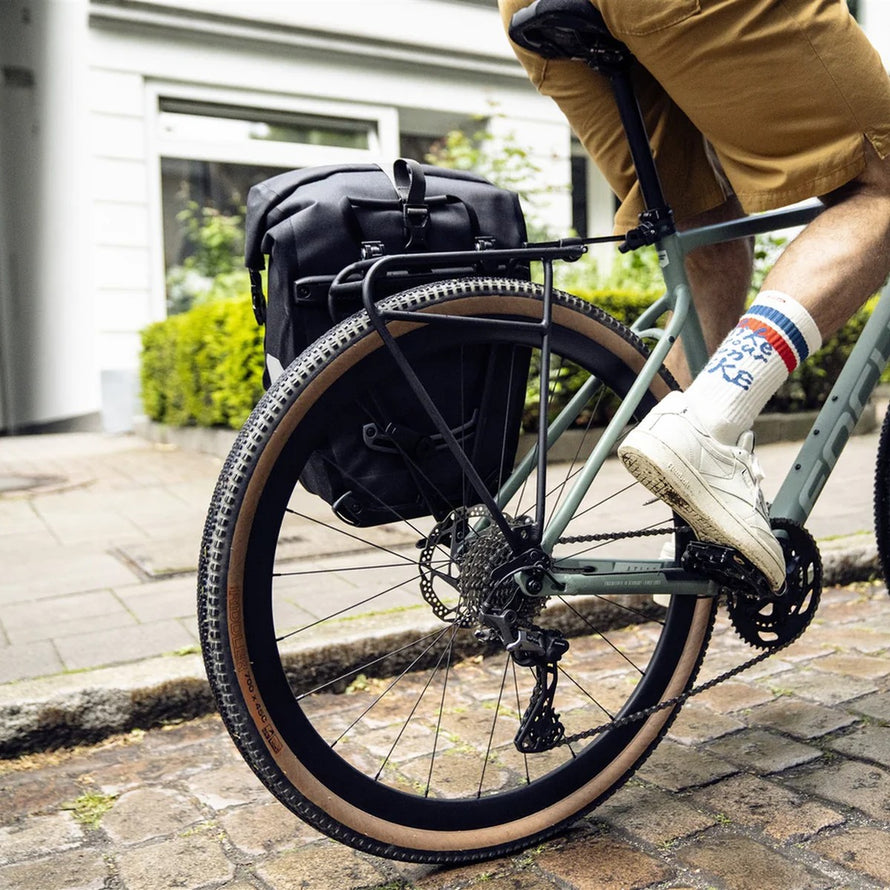 Fixation porte-sacoches Ortlieb Quick Rack Light compatible QL2.1 et QL3.1 pour vélo urbain et randonnée