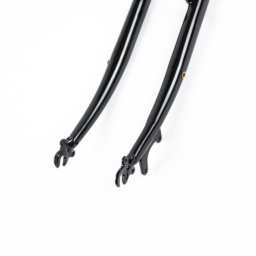 Fourche vélo 28 pouces 1 1 8 filetée compatible frein à disque marque brandless modèle standard