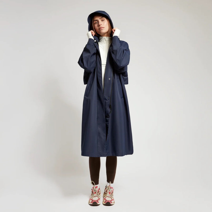Trench-coat imperméable unisexe Fudoon bleu marine avec capuche, coupe longue et style contemporain